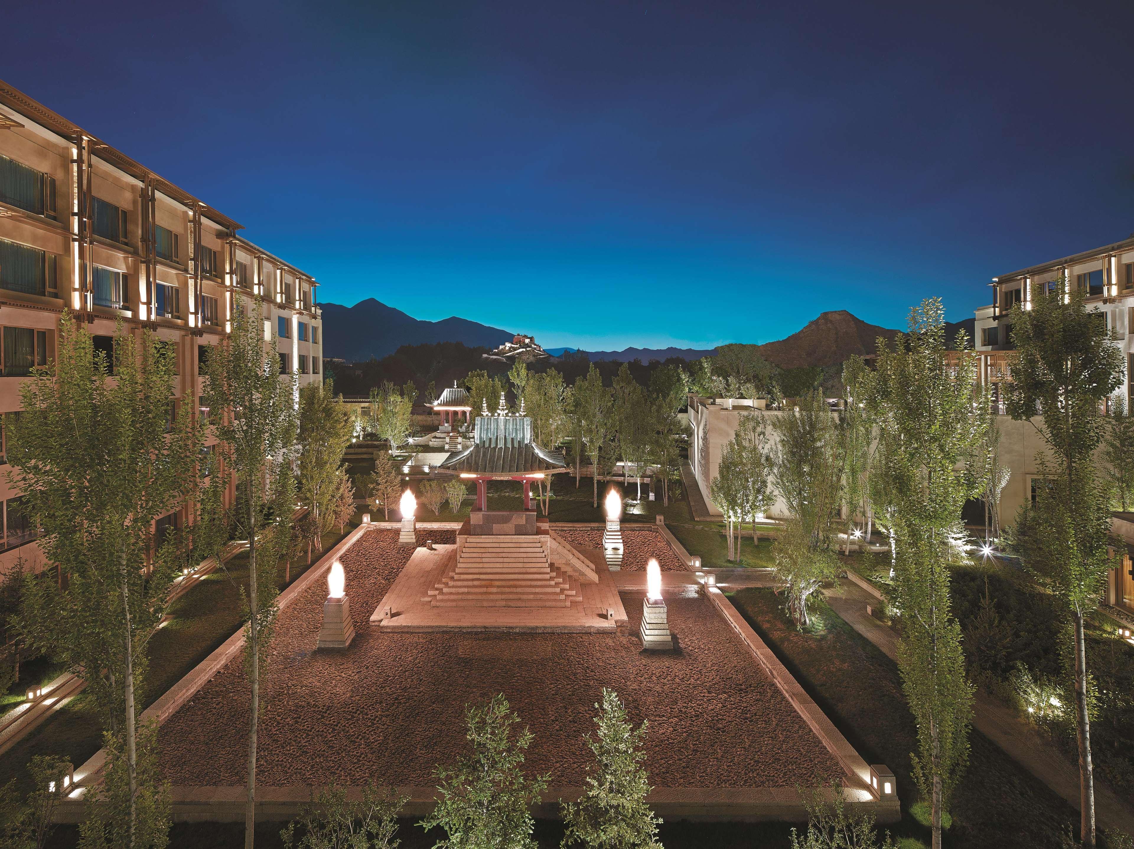 Shangri-La Lhasa Dış mekan fotoğraf